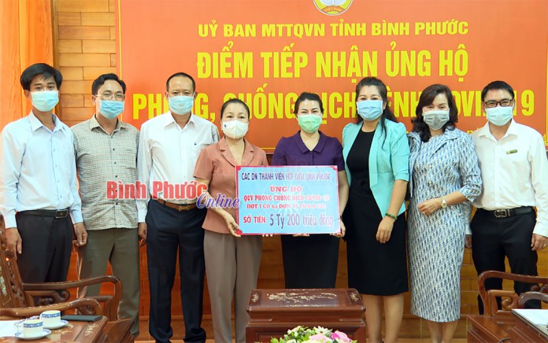 Hội điều Bình Phước ủng hộ phòng, chống dịch 5,2 tỷ đồng