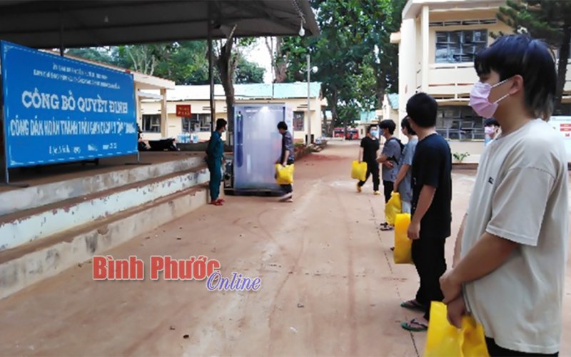 Lộc Ninh: 14 công dân Trung Quốc hoàn thành cách ly tập trung 