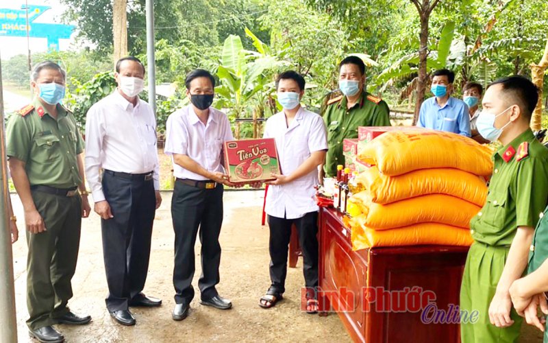 Nhiều giải pháp cấp bách phòng, chống dịch Covid-19