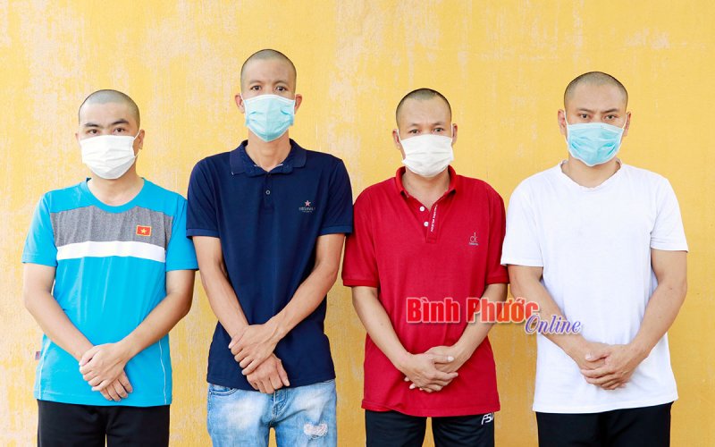 Phá đường dây lô đề qua mạng xã hội với số tiền hàng trăm triệu đồng