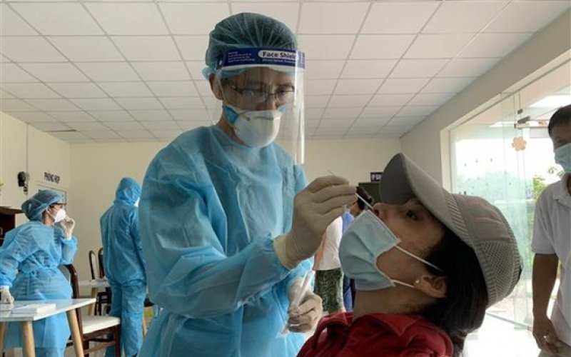 TP. Hồ Chí Minh tiếp tục là điểm nóng với 60 ca mắc COVID-19 sáng 18-6