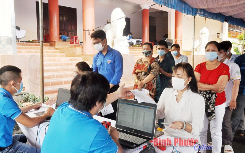 Trân quý giọt máu tình nguyện cứu người mùa dịch Covid-19