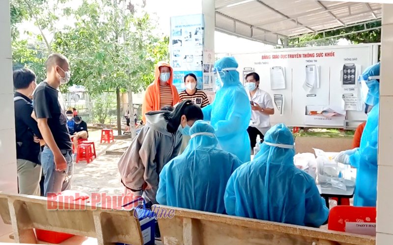 Xử phạt 1 trường hợp không tự giác khai báo y tế khi trở về từ vùng dịch