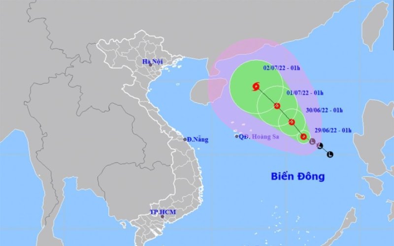 Áp thấp nhiệt đới giật cấp 8, khả năng mạnh lên thành bão trong 2 ngày tới