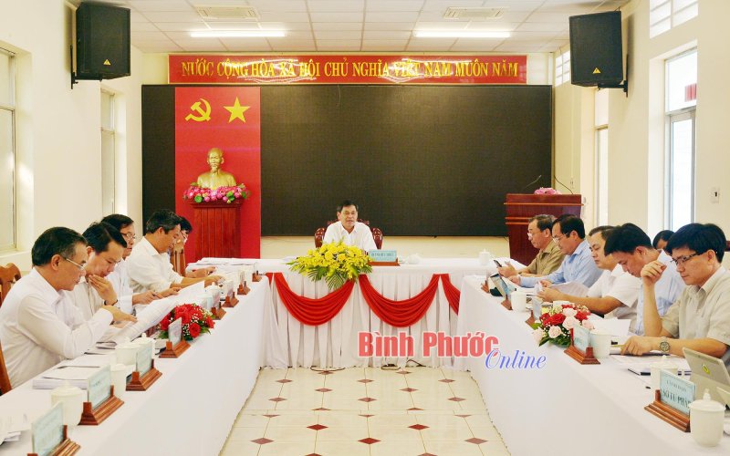 Ban Kinh tế - Ngân sách thống nhất báo cáo thẩm tra trình kỳ họp HĐND tỉnh giữa năm