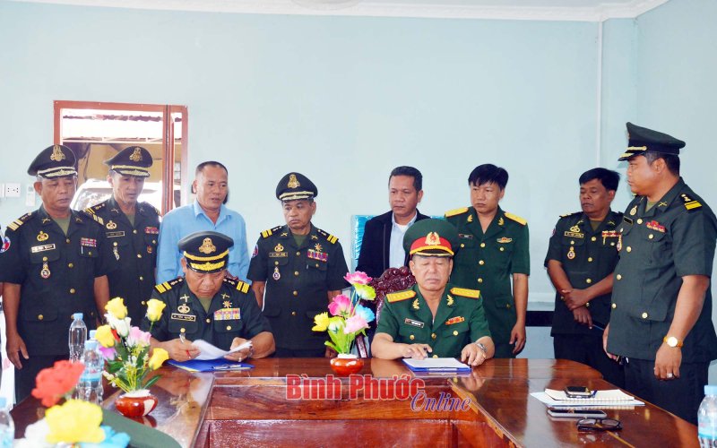 Bình Phước: 43 hài cốt liệt sĩ quy tập tại Campuchia được đưa về nước