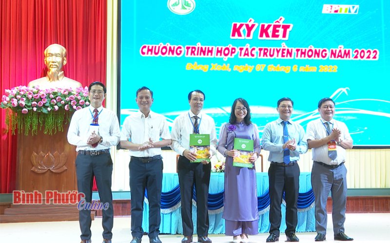Thành phố Đồng Xoài ký kết hợp tác truyền thông với BPTV