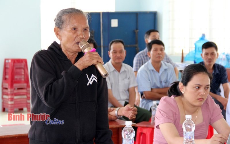Cử tri huyện Đồng Phú phản ánh nhiều vấn đề về quy hoạch