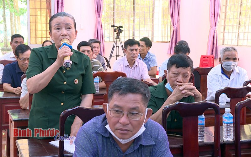 Đại biểu Quốc hội tiếp xúc cử tri Lộc Ninh, Bình Long