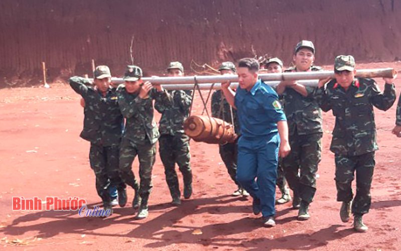 Di dời thành công quả bom MK82 nặng 230kg