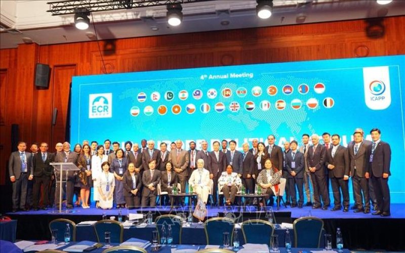 Đoàn đại biểu Đảng Cộng sản Việt Nam tham dự Diễn đàn Chính trị Á - Âu