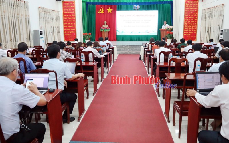 Đồng Xoài thu ngân sách 6 tháng đầu năm ước hơn 876,6 tỷ đồng