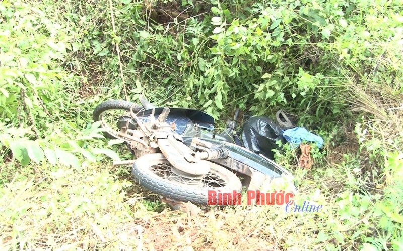 Gây tai nạn chết người, xe tải rời khỏi hiện trường