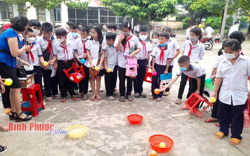 Khai mạc hè, phát động Tháng hành động vì trẻ em, Chiến dịch những giọt máu hồng 2022