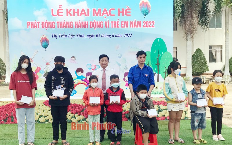 Lộc Ninh khai mạc hè và phát động Tháng hành động vì trẻ em năm 2022