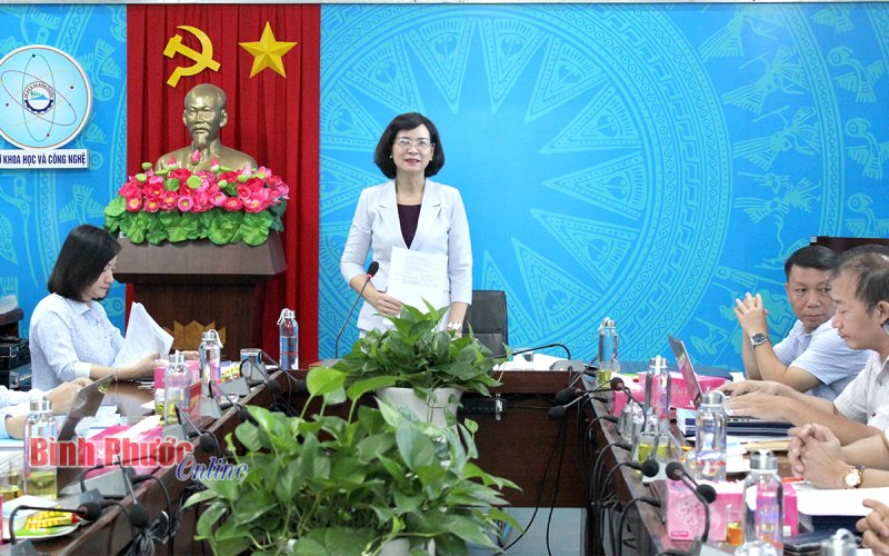 Nghiệm thu đề tài nghiên cứu và ứng dụng bộ phân bón lá nano làm tăng năng suất điều 