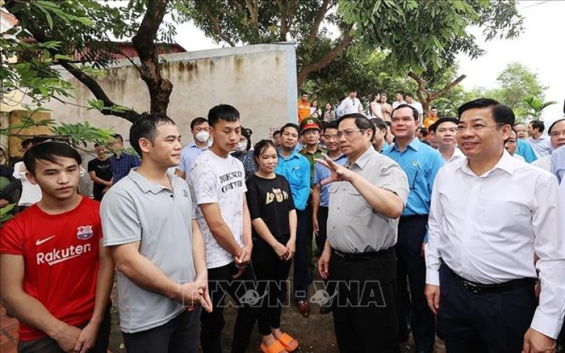 Thủ tướng Phạm Minh Chính gặp gỡ, đối thoại với công nhân lao động