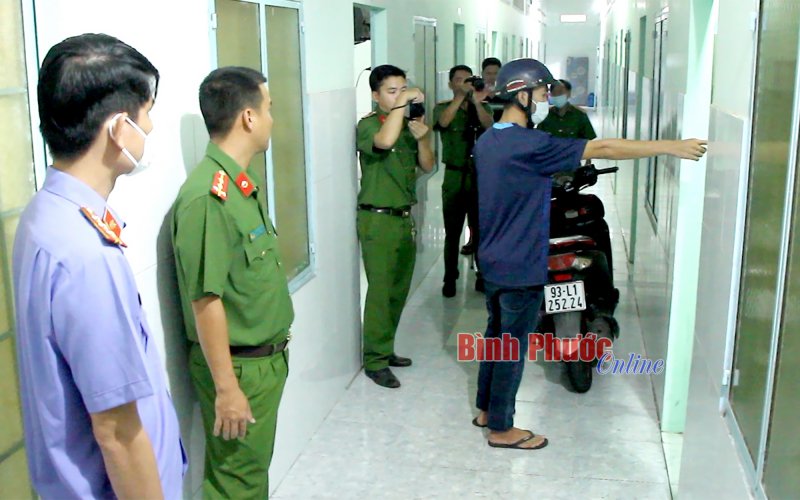 Thực nghiệm điều tra vụ án giết người, cướp tài sản tại nhà nghỉ Thu Hồng