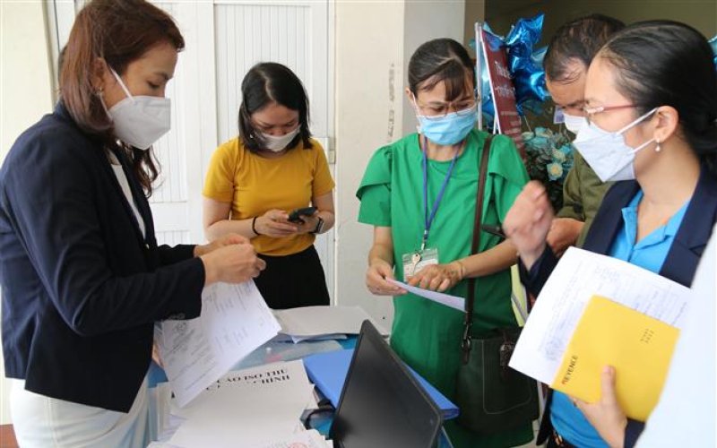 Từ 1-7-2022, tăng tiền lương tối thiểu vùng thêm 6%