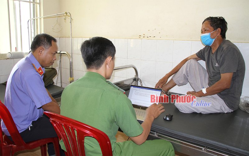 Vụ cháy nhà khiến 2 người tử vong và lời khai của người đàn ông bị hôn mê