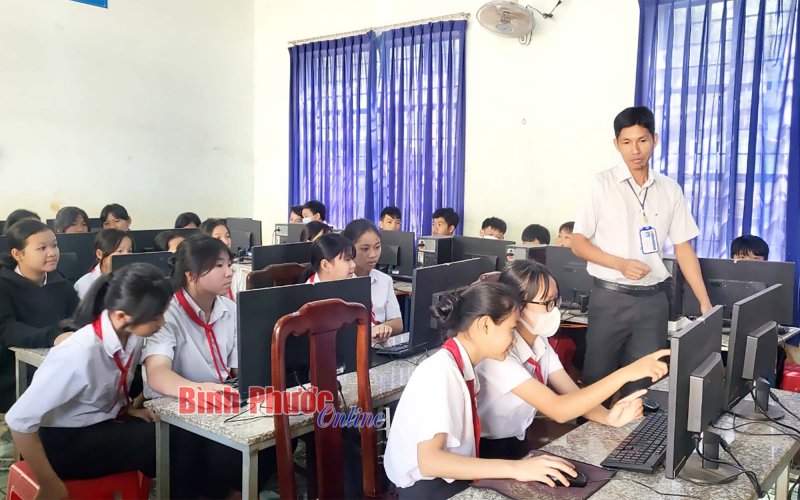 Tạo 'bước nhảy' về chất cho ngành giáo dục