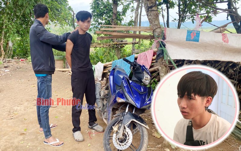 Bình Phước: Bắt 2 nam công nhân trộm xe máy trong công ty
