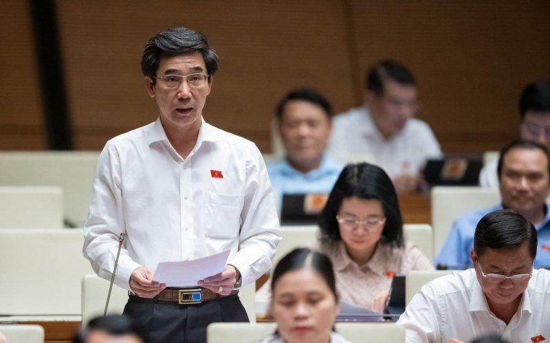 Đại biểu Quốc hội kiến nghị kéo dài thời gian giảm 2% thuế VAT đến hết năm 2024 