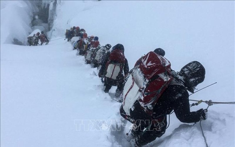 Đỉnh Everest ghi nhận mùa leo núi nguy hiểm