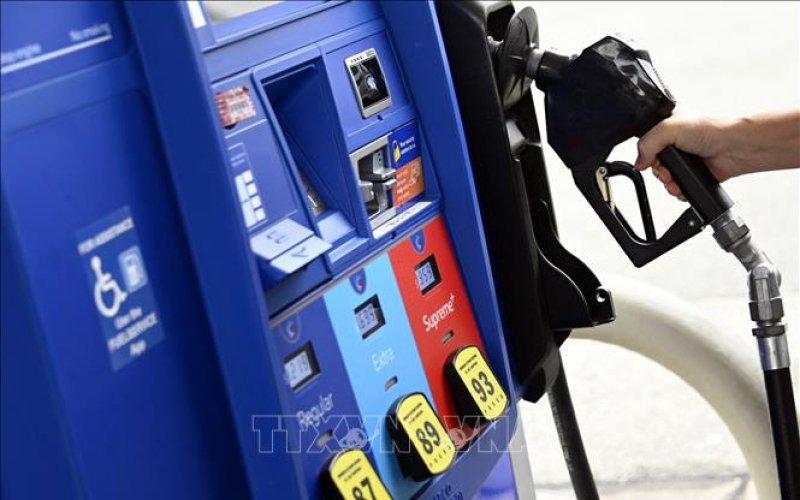 Giá dầu thế giới chứng kiến tuần giảm thứ hai liên tiếp