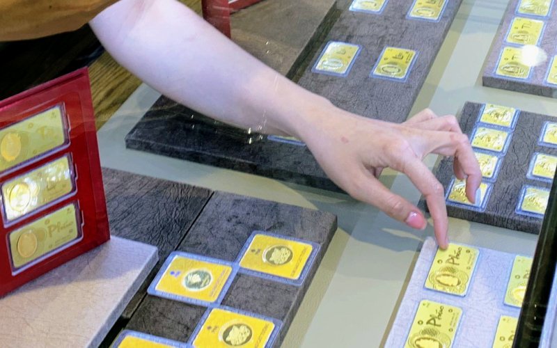 Giá vàng sáng 5-6 giao dịch dưới mốc 67 triệu đồng/lượng