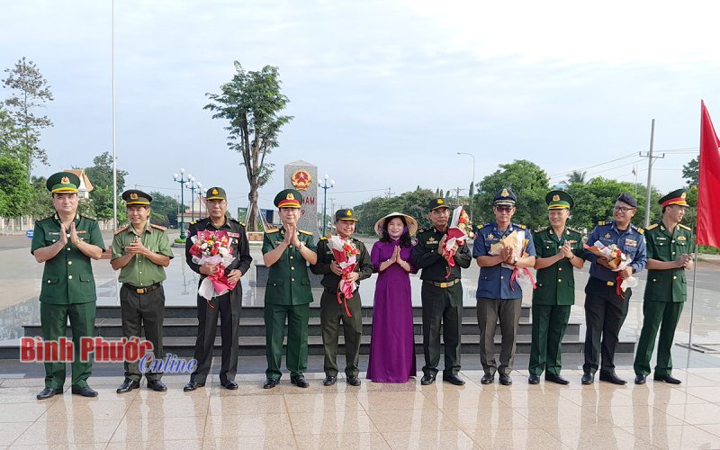 Giao lưu sĩ quan trẻ tỉnh Bình Phước với 3 tỉnh Kratie, Tboung Khmum, Mondunkiri (Campuchia)