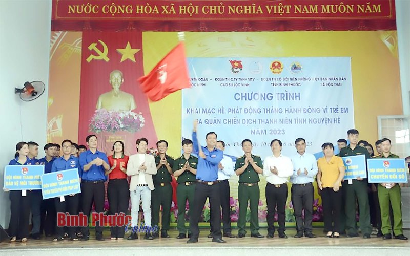 Lộc Ninh: Ra quân chiến dịch tình nguyện hè 2023