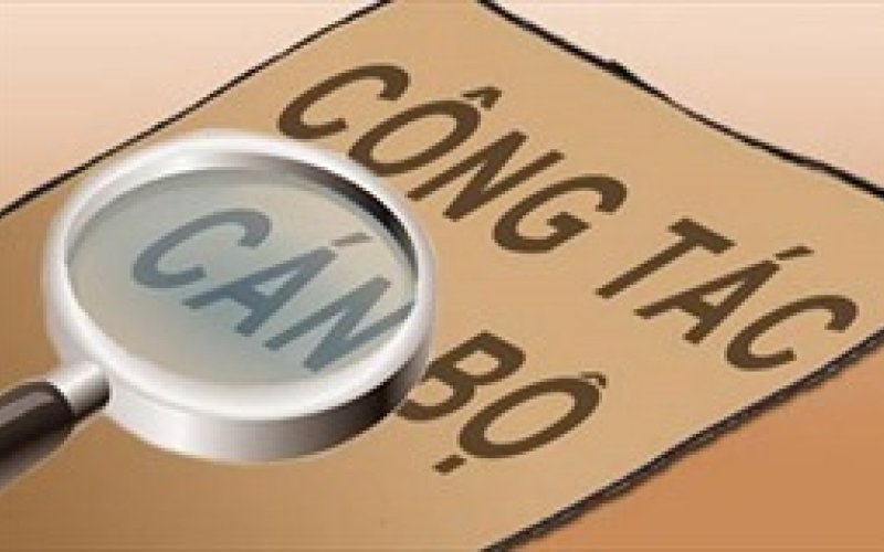 Nâng cao kỹ năng chính trị và trình độ cho cán bộ lãnh đạo