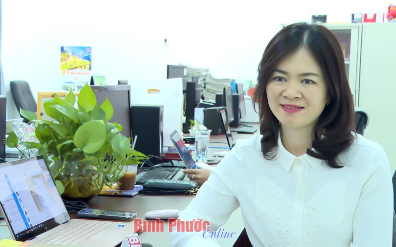 Nhà báo nữ làm điều tra