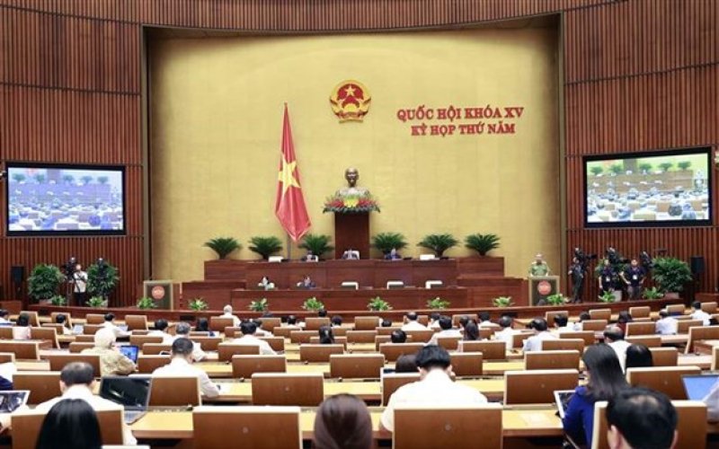 Quốc hội thảo luận ba dự án Luật trong ngày làm việc 5-6