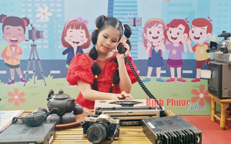 Sunny Mỹ Anh ước mơ trở th&agrave;nh c&ocirc; gi&aacute;o