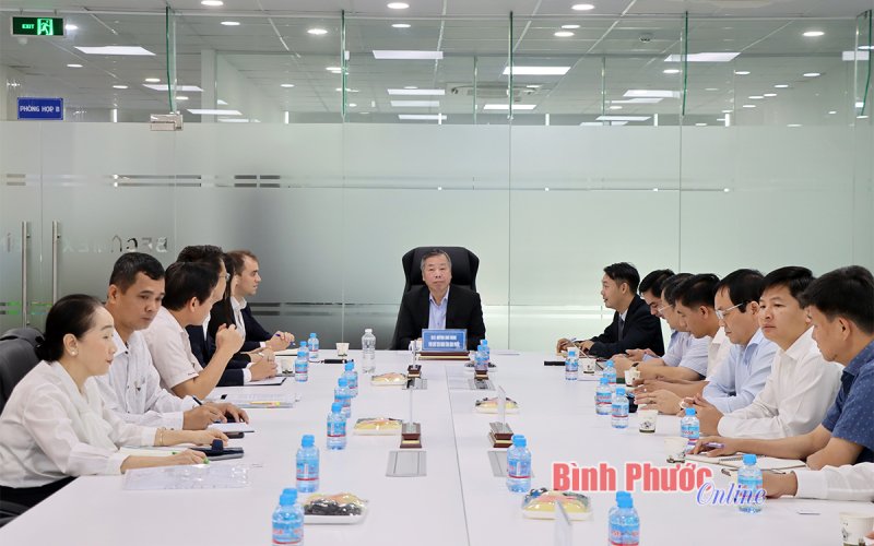 Tập đoàn John Swire & Sons tham quan, khảo sát các khu công nghiệp tại Bình Phước