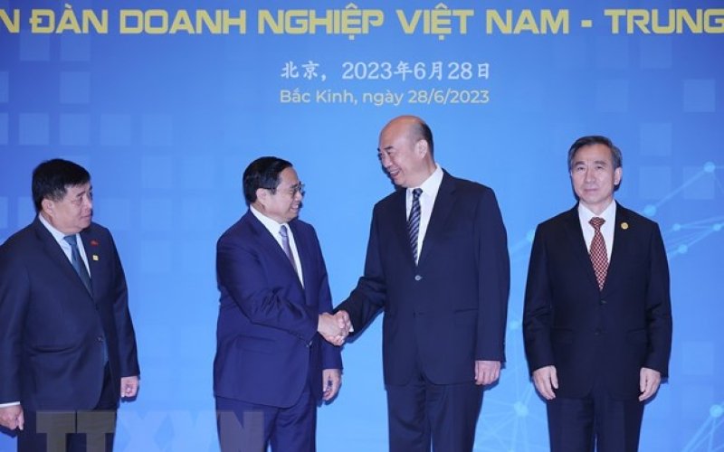 Thủ tướng dự Diễn đàn hợp tác đầu tư và thương mại Việt Nam-Trung Quốc