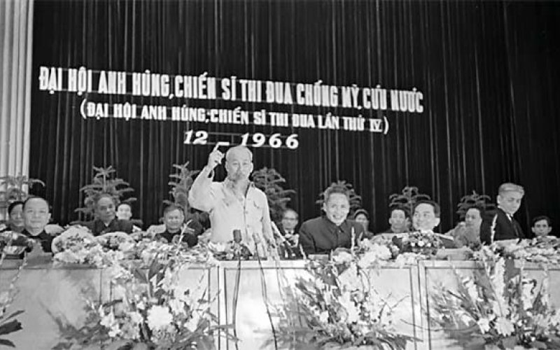 Tư tưởng Hồ Chí Minh về thi đua yêu nước và sự vận dụng vào thực tiễn cách mạng Việt Nam