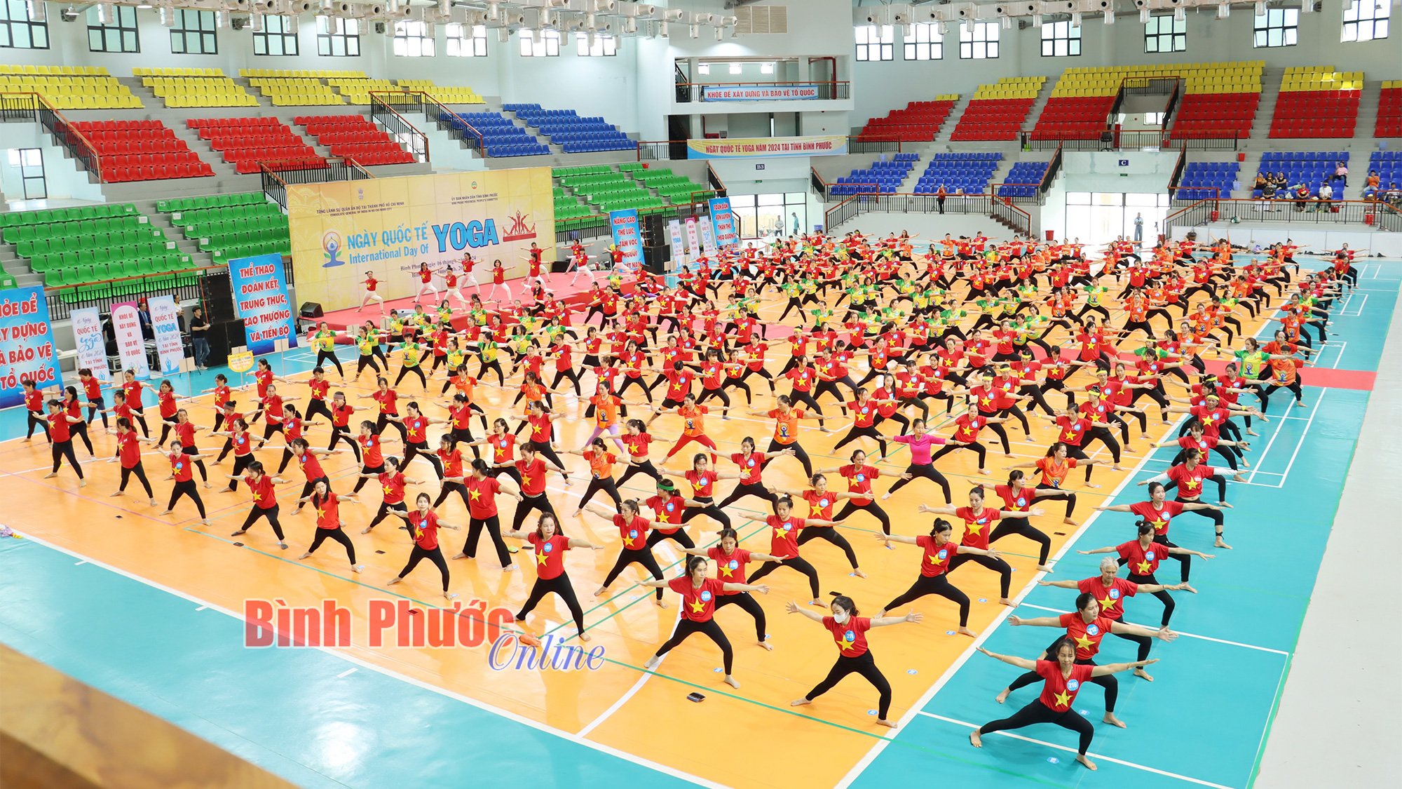 460 huấn luyện viên, vận động viên tham dự Ngày Quốc tế Yoga 2024 tại Bình Phước