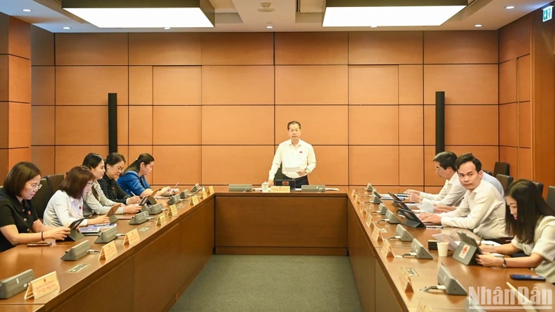 Đại biểu Quốc hội đề nghị sớm luật hóa việc tách giải phóng mặt bằng khỏi dự án đầu tư công