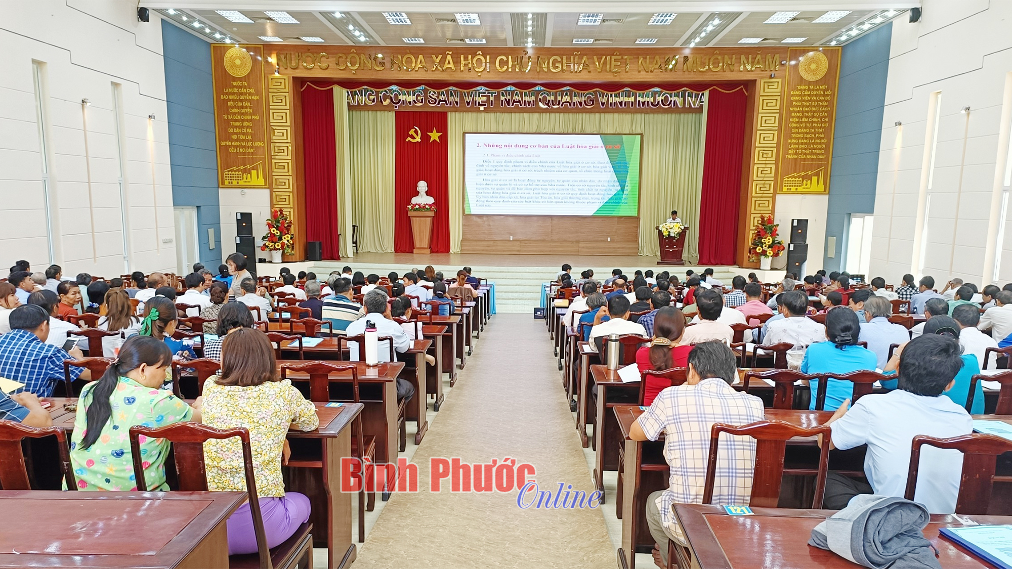 Đồng Phú: Tập huấn kiến thức pháp luật, bồi dưỡng nghiệp vụ cho hòa giải viên cơ sở