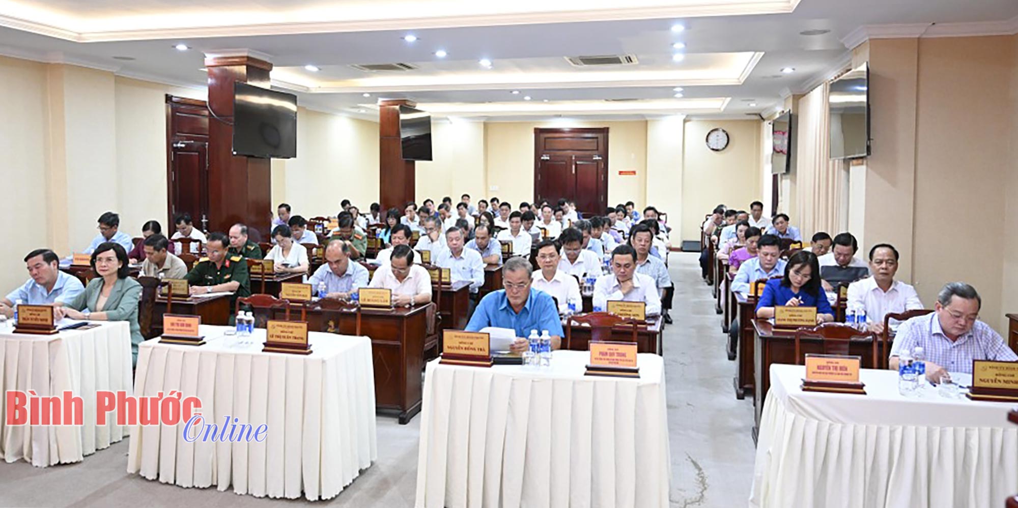 Thông báo kết quả Hội nghị lần thứ 9, khóa XIII