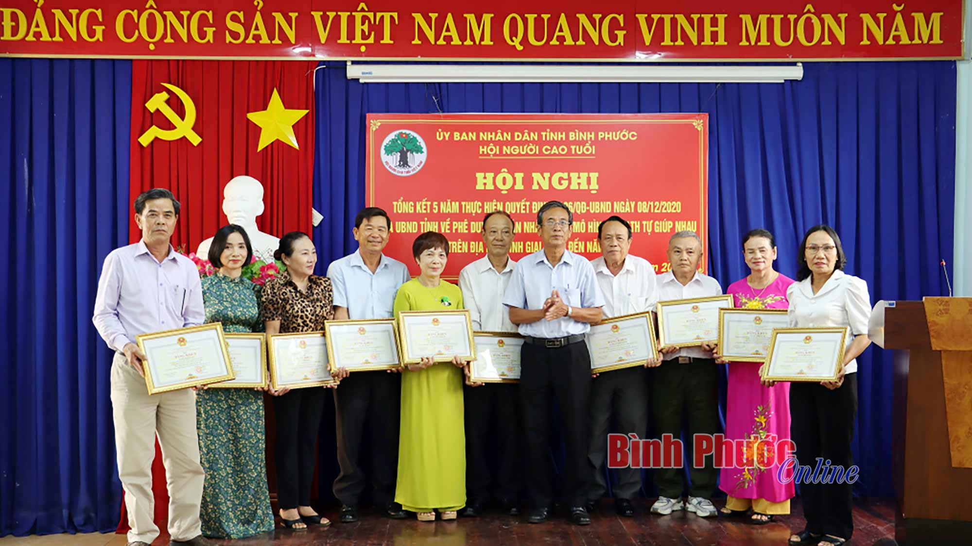 Bình Phước có 151 câu lạc bộ liên thế hệ tự giúp nhau
