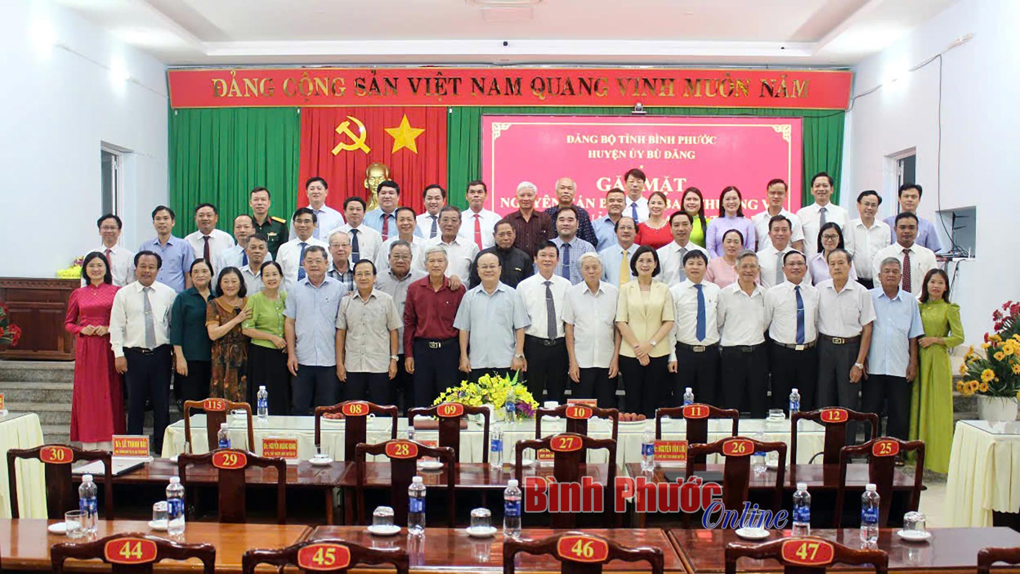 Bù Đăng: Gặp mặt nguyên cán bộ diện Ban Thường vụ Tỉnh ủy quản lý qua các thời kỳ