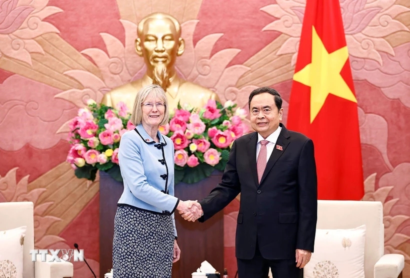 Chủ tịch Quốc hội Trần Thanh Mẫn tiếp Đại sứ Australia Gillian Bird
