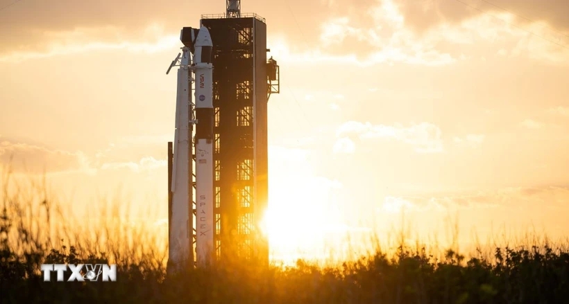 Công ty SpaceX của tỷ phú Elon Musk phóng 26 vệ tinh Starlink lên quỹ đạo