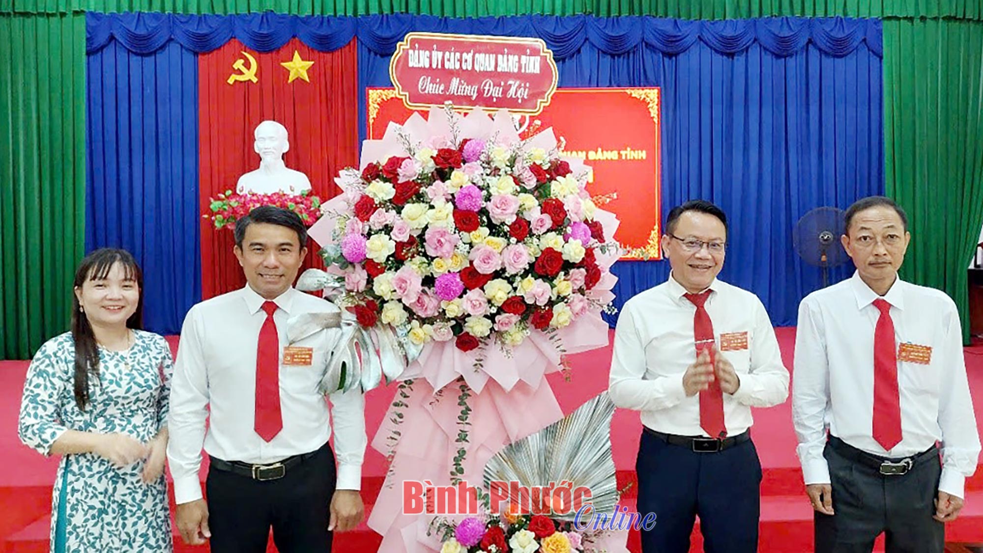 Đại hội Chi bộ cơ quan Đảng ủy Các cơ quan Đảng tỉnh: Tạo động lực mới cho công tác xây dựng Đảng