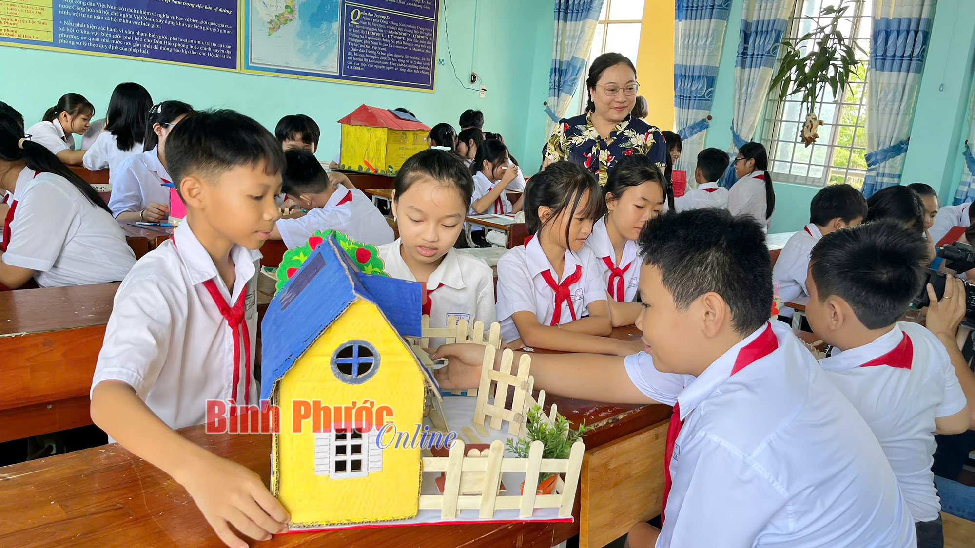 Học Bác để nâng cao chất lượng giáo dục