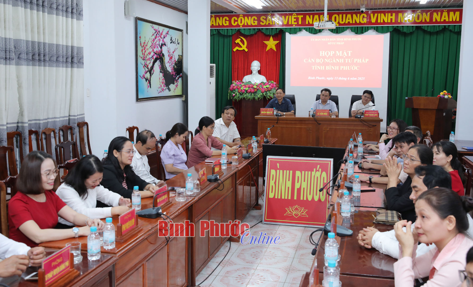 Họp mặt cán bộ ngành tư pháp tỉnh Bình Phước